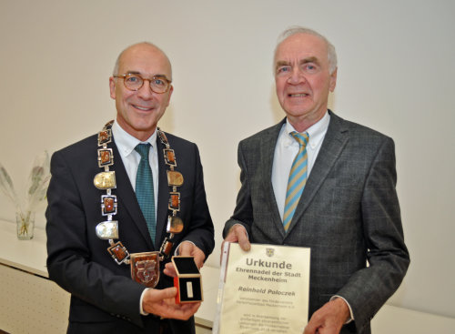 Verleihung der Ehrennadel an Reinhold Poloczek. Foto: Stadt Meckenheim