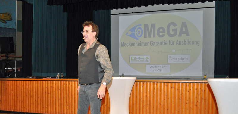 Eventkabarettist Christoph Brüske begeisterte das Publikum. Bildquelle: Stadt Meckenheim