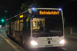Rvk Bus Bei Nacht