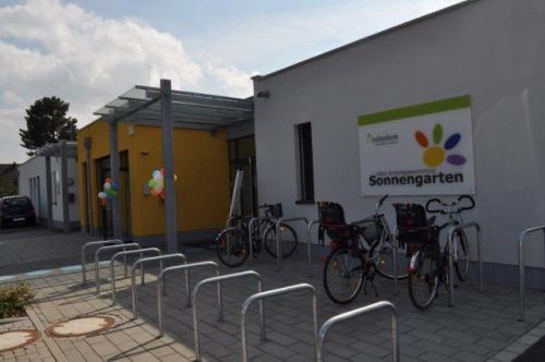 Foto zeigt den Eingangsbereich der Städtischen Kindertageseinrichtung Sonnengarten